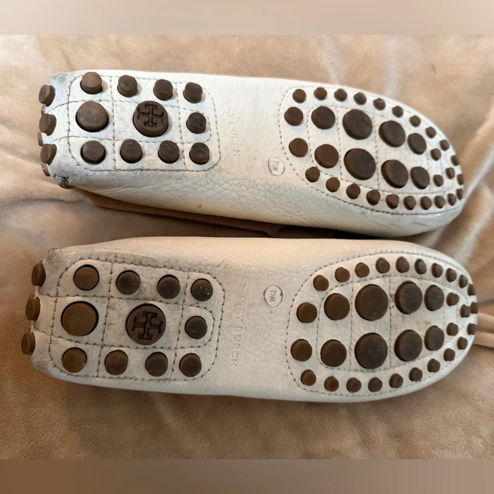 Tory Burch Daria Leather Women's White and Tan Driving Loafers Moccasin 7.5